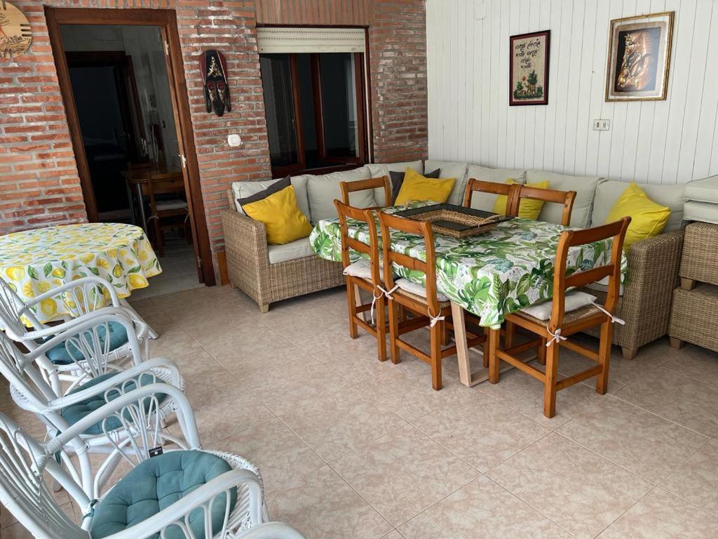 Casa En Laredoヴィラ エクステリア 写真